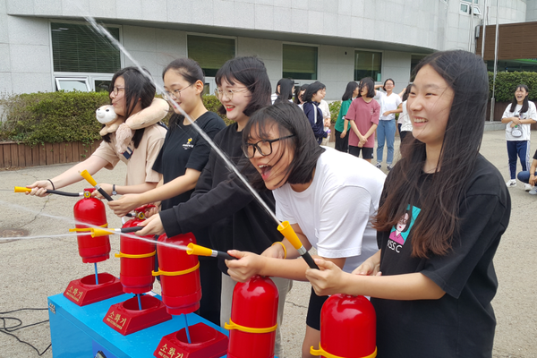 완도여자중학교